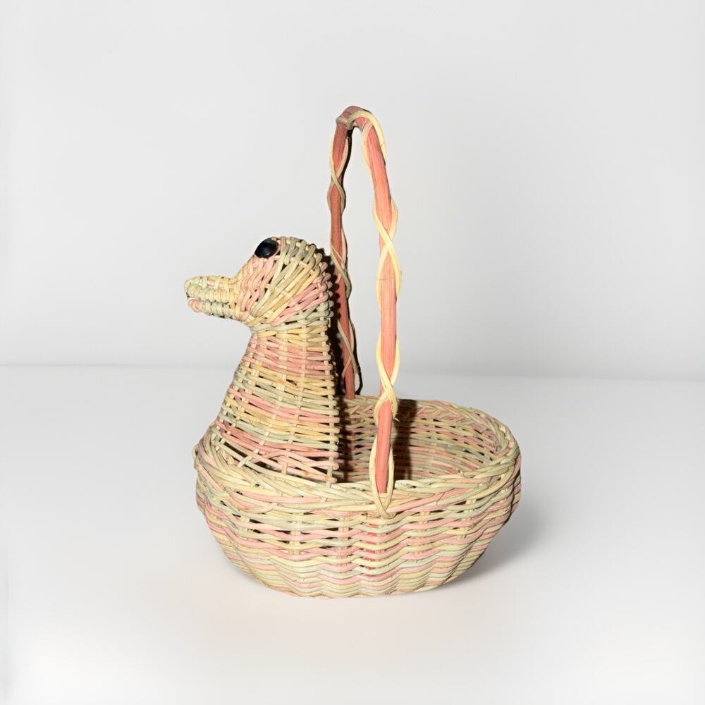 Vintage 1970’s Pastel Duck Wicker Basket with Handle Decorative Planter 8.5x5”